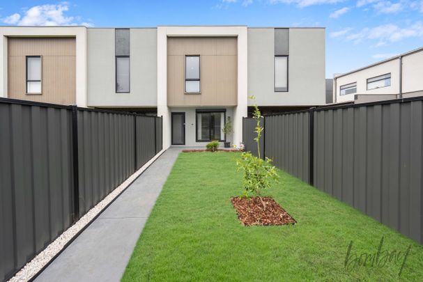 MODERN LIVING IN THE HEART OF CRAIGIEBURN - Photo 1