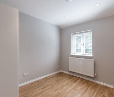 2 bedroom ground floor flat to rent - Photo 6