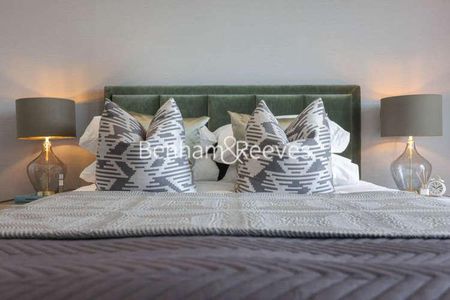 Avalon Point, Silvocea Way, E14 - Photo 5