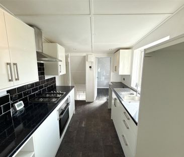 Portland Street, Gateshead, NE10 - Photo 2