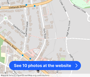 York Road, Weybridge - Photo 1