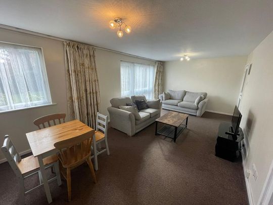 2 bedroom flat to rent - Photo 1