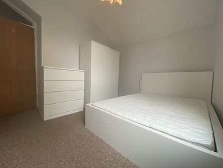 Allensbank Road, Heath - Photo 5