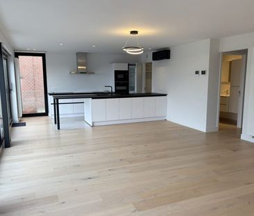 Appartement te huur - Foto 1