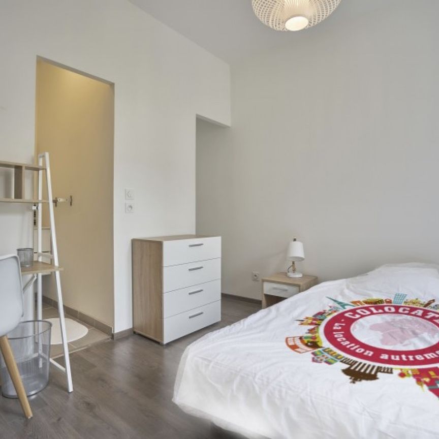 THOMAS Roommate 8 Bedrooms at Reims - Photo 2