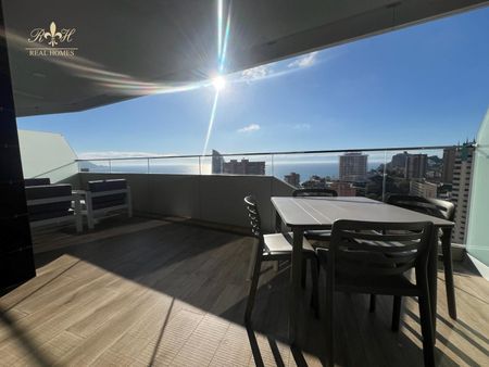 Espectacular apartamento con 2 dormitorios frente a la playa de Poniente en Benidorm - Photo 3