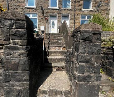 3 bedroom terraced house to rent - Photo 3