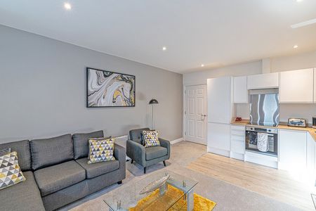 Pine Street - Photo 3