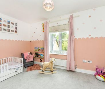 4 bedroom detached house to rent - Photo 1