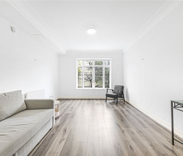 Abbots Walk, London, W8 - Photo 1