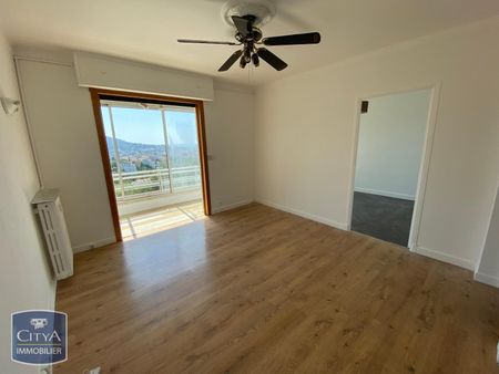 Location Appartement 2 pièces 40m² CANNES 06400 - Photo 3