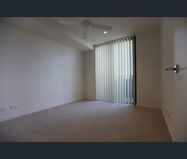 204/2 Maryvale Street, Toowong, Qld 4066 - Photo 6