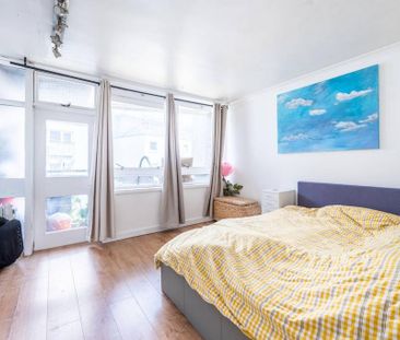 Studio to rent - Photo 4