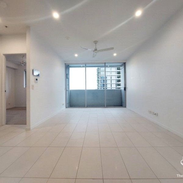 $500 only for renovated 1Bed 1Bath Comfy Apartment in the South Brisbane! - Photo 1