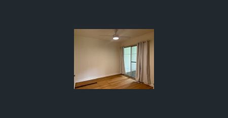 Fully renovated 2 bedroom home - Photo 3