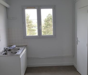 Appartement T03 RDC LES TILLEULS BRIOUDE - Photo 4