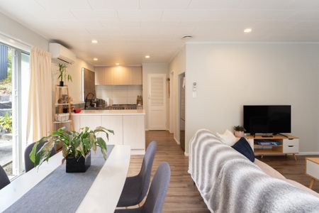 12B Bell Street, Tawa - Photo 4