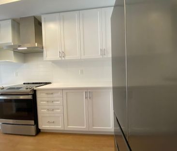 For Lease - 68 Stauffer Crescent, Markham, Ontario - Photo 3