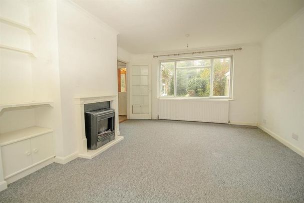 3 bedroom semi-detached house to rent - Photo 1