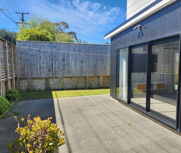 Upper Hutt Living - Photo 1