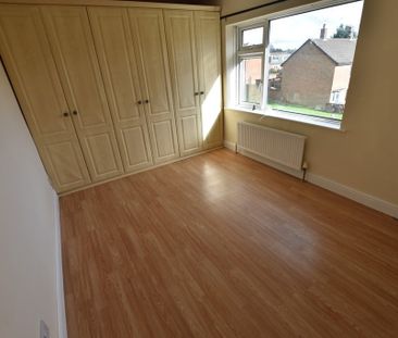 First Avenue, Little Lever, Bolton - Photo 5