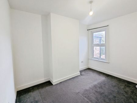 London Road, South Stifford, Grays, RM20 - Photo 5