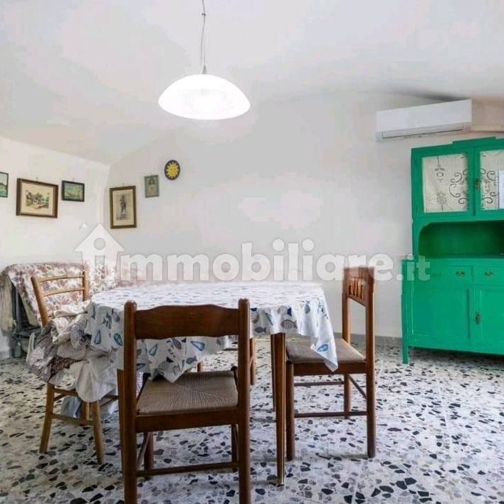 Trilocale via Chiesa, Le Forna, Ponza - Foto 1