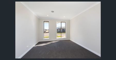 !! Charming Family home for rent on Walking Distance to Karwan Primary School, Secondary School and Community Centre !! - Photo 5