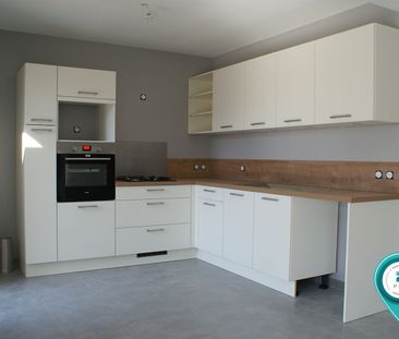 Location Maison 4 pièces 92m² - Photo 3