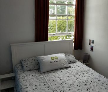 1 Bed Flat, Clapham Park Road, SW4 - Photo 3