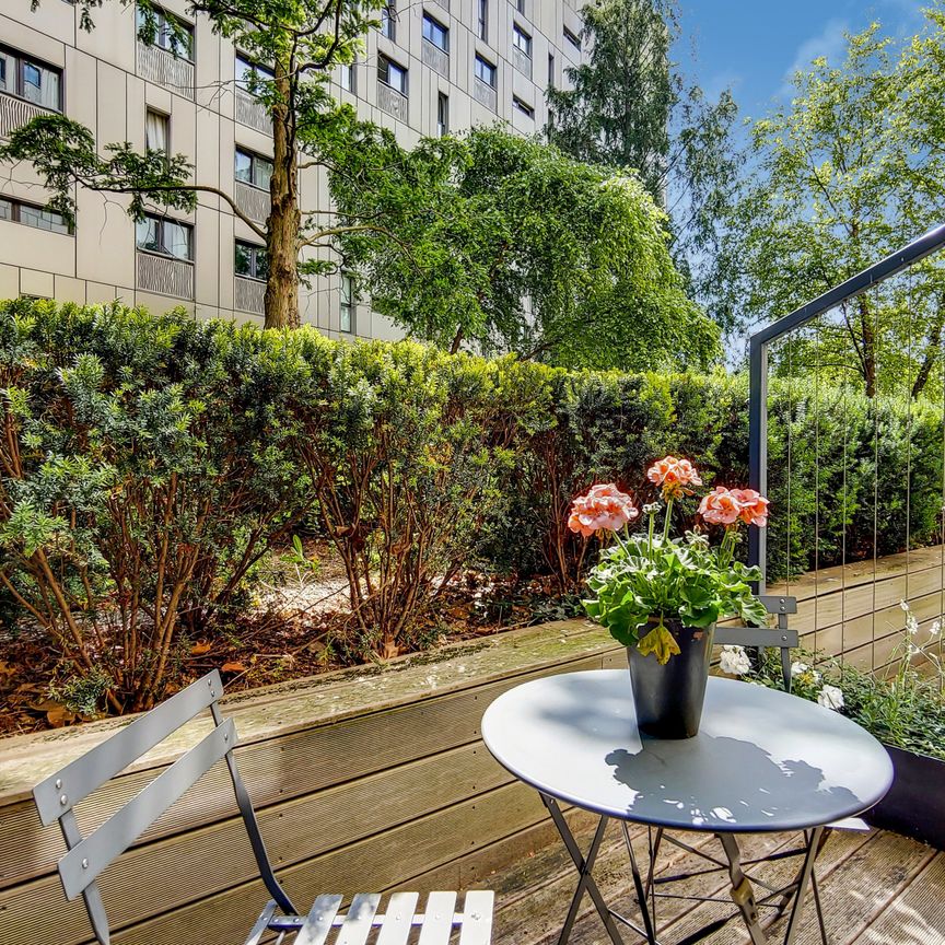 Bramah House, 9 Gatliff Road, Grosvenor Waterside, SW1W flat to rent - Photo 1