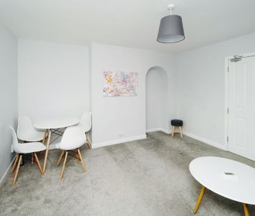 3 bedroom house to rent - Photo 2