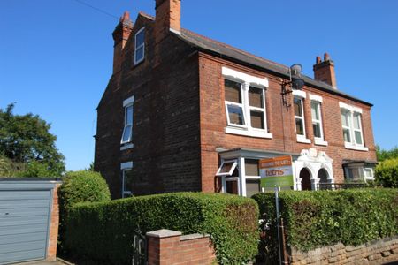 Room in a Shared House, Porchester Road, NG3 - Photo 3