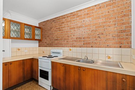 3/63 Davies Street, Kincumber - Photo 2