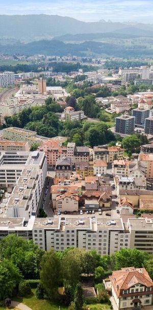 CHARMANT APPARTEMENT de 4.5 pièces AU COEUR DE LA VILLE ! - Photo 1