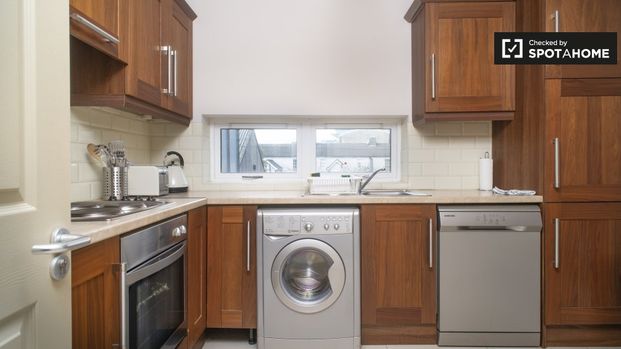 Apartment for rent in Docklands South, Dublin - Photo 1