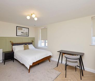 Studio to rent - Photo 3