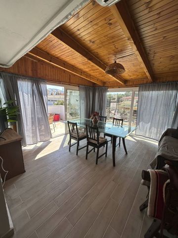 Διαμέρισμα για ενοικίαση - Αρτέμιδα (Λούτσα), - Φωτογραφία 4