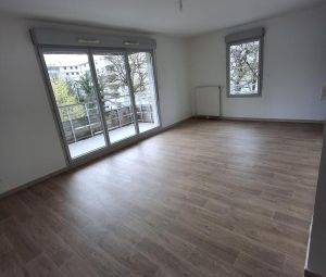 Location Appartement à LA TRONCHE - Photo 1