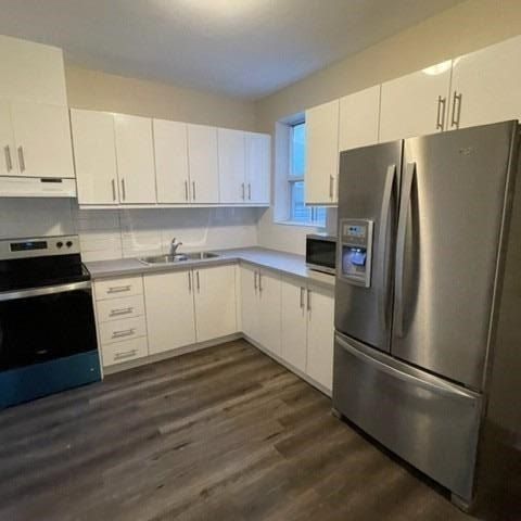For Lease - 68 Davisville Avenue Unit# Main, Toronto, Ontario - Photo 1