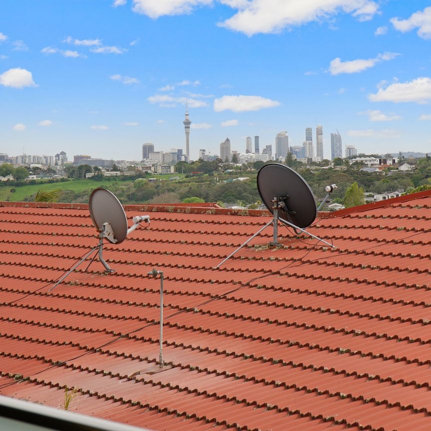 Brand new and close to the beach - Photo 1