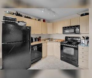 1 Bed plus Den Fully Furnished Fort Saskatchewan - Photo 5