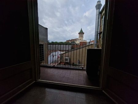 5 room luxury Apartment for rent in Sabadell, Catalonia - Photo 2