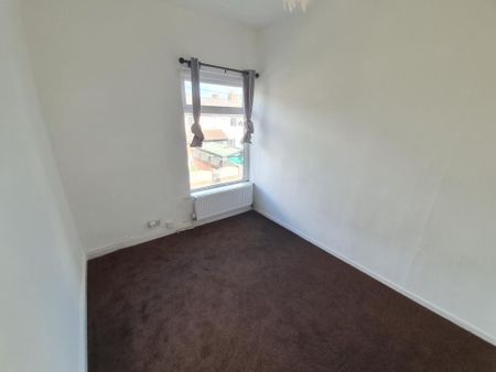 Trafalgar Street, Ashton-under-lyne, OL7 - Photo 3