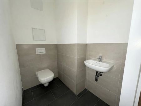 Moderne 3 Zi -Wohnung mit Loggia - nahe Millennium City (provisionsfrei!) - Photo 5