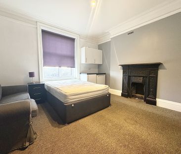 Devonshire Street, Keighley - Photo 1