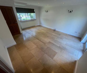 3 bedroom house to rent - Photo 2