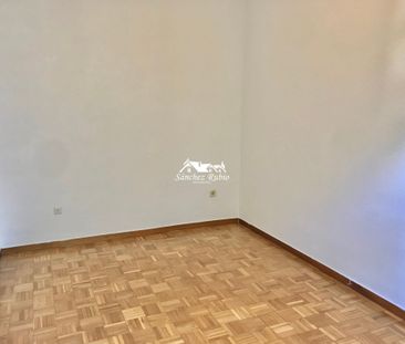 Piso de alquiler en Calle Juan Van-halen, 4, Casco Antiguo - Photo 5