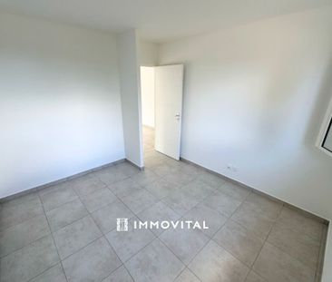 Location Maison 3 pièces 53m² GOURBEYRE 97113 - Photo 3