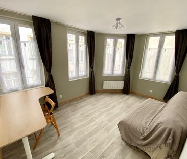 Location Appartement 3 pièces 59m² CHERBOURG-EN-COTENTIN 50100 - Photo 2